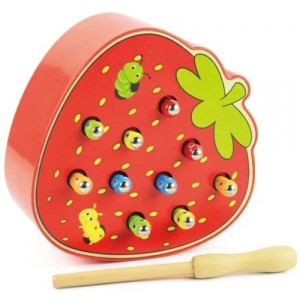 Деревянная игрушка Клубника